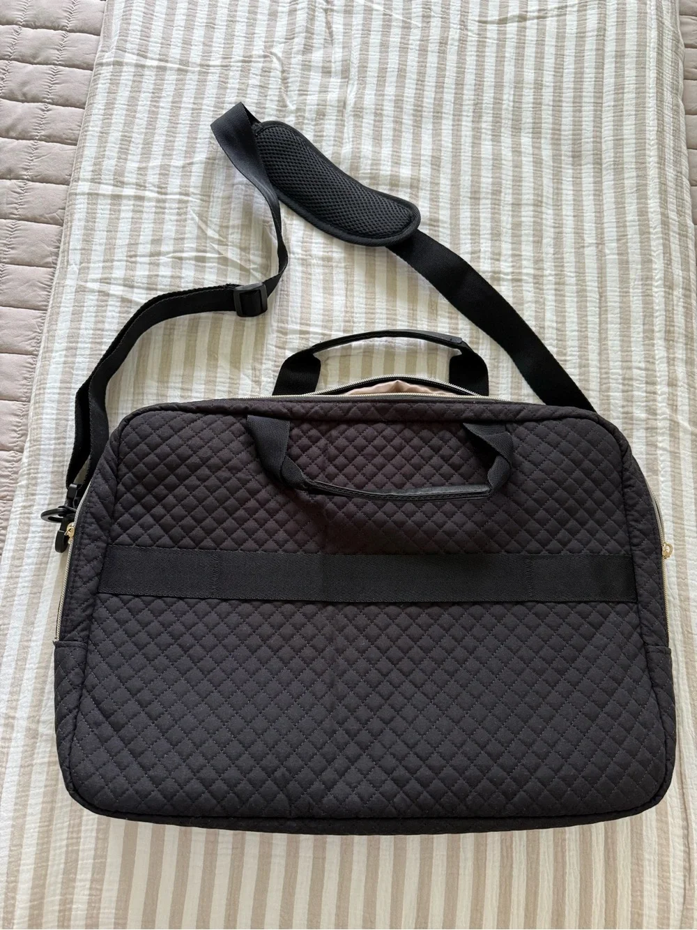 Bagsmart Quilted Black Laptop Bag with Shoulder Strap